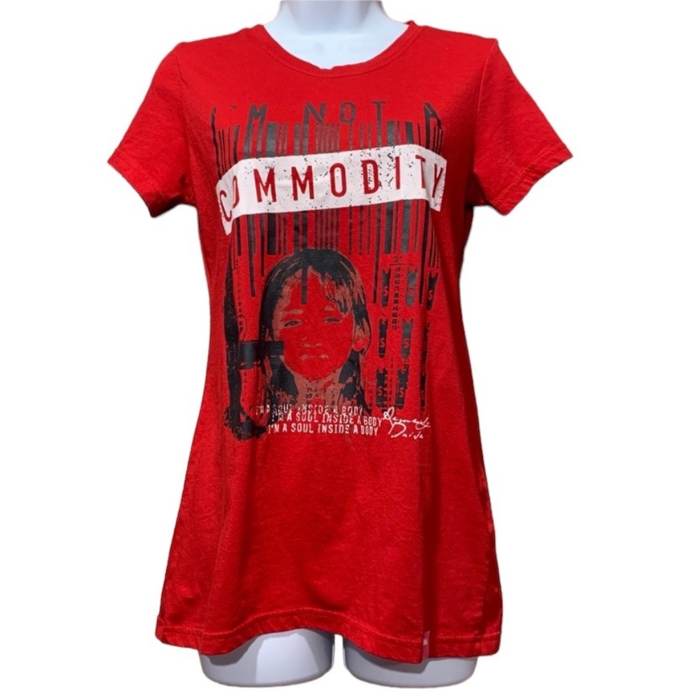 Remedy Drive Survivors of Trafficking Red Shortsleeve Crew Neck Tee Medium